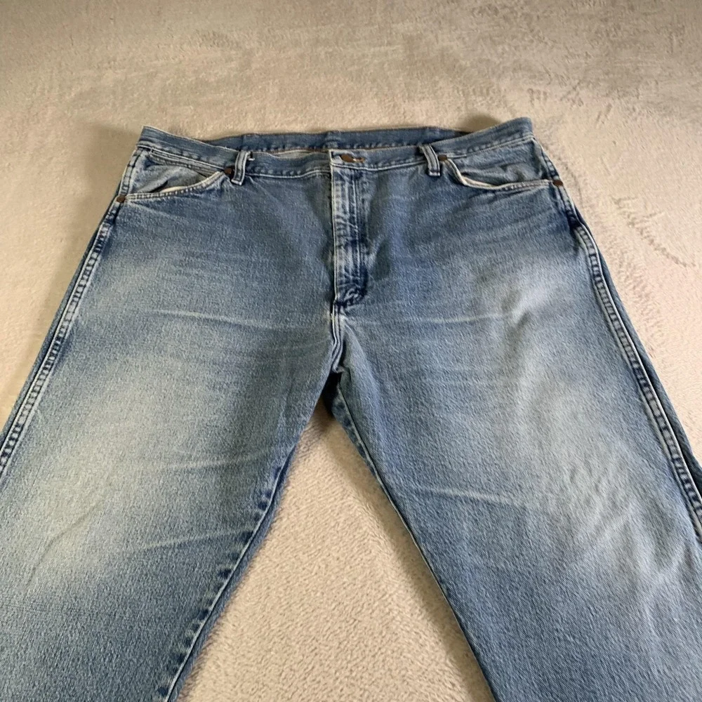 Vintage Wrangler 13MWZGK Cowboy Cut‎ Jeans Mens 40x32 Light Wash Blue Straight